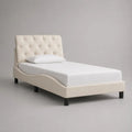 Lit simple rectangulaire capitonné en velours polyester crème avec sommier à lattes, couchage 90 × 190 cm